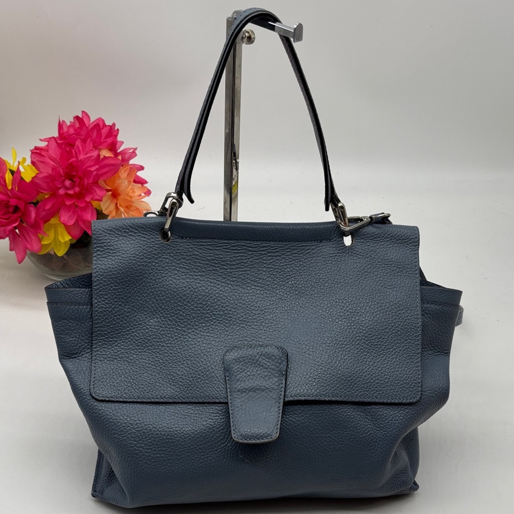 Gianni Conti Elegant Blue Leather Handbag MCB9036K